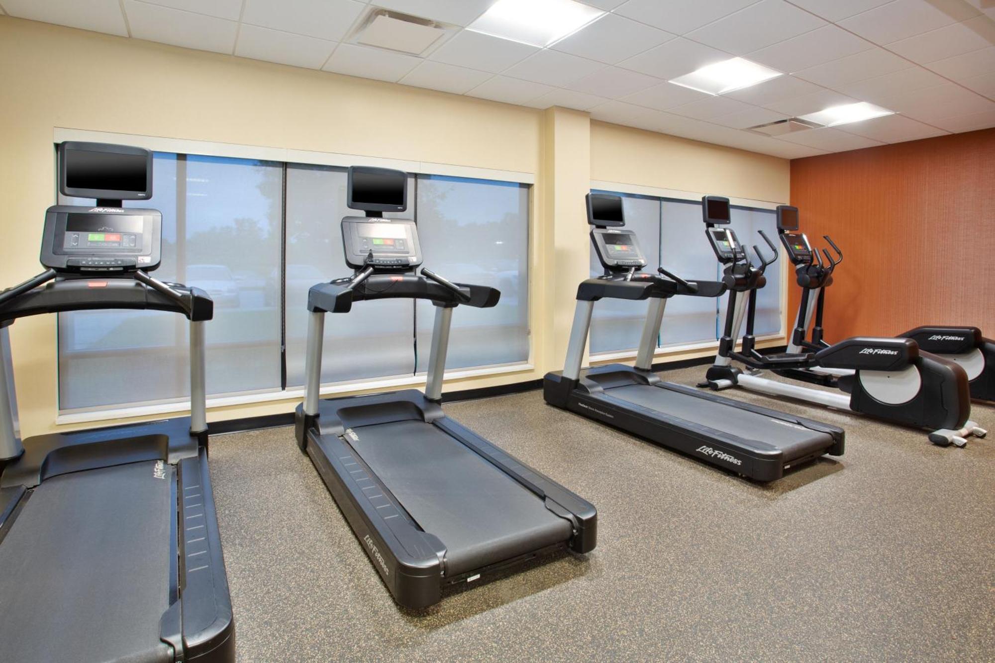 Towneplace Suites By Marriott Detroit Belleville Dış mekan fotoğraf