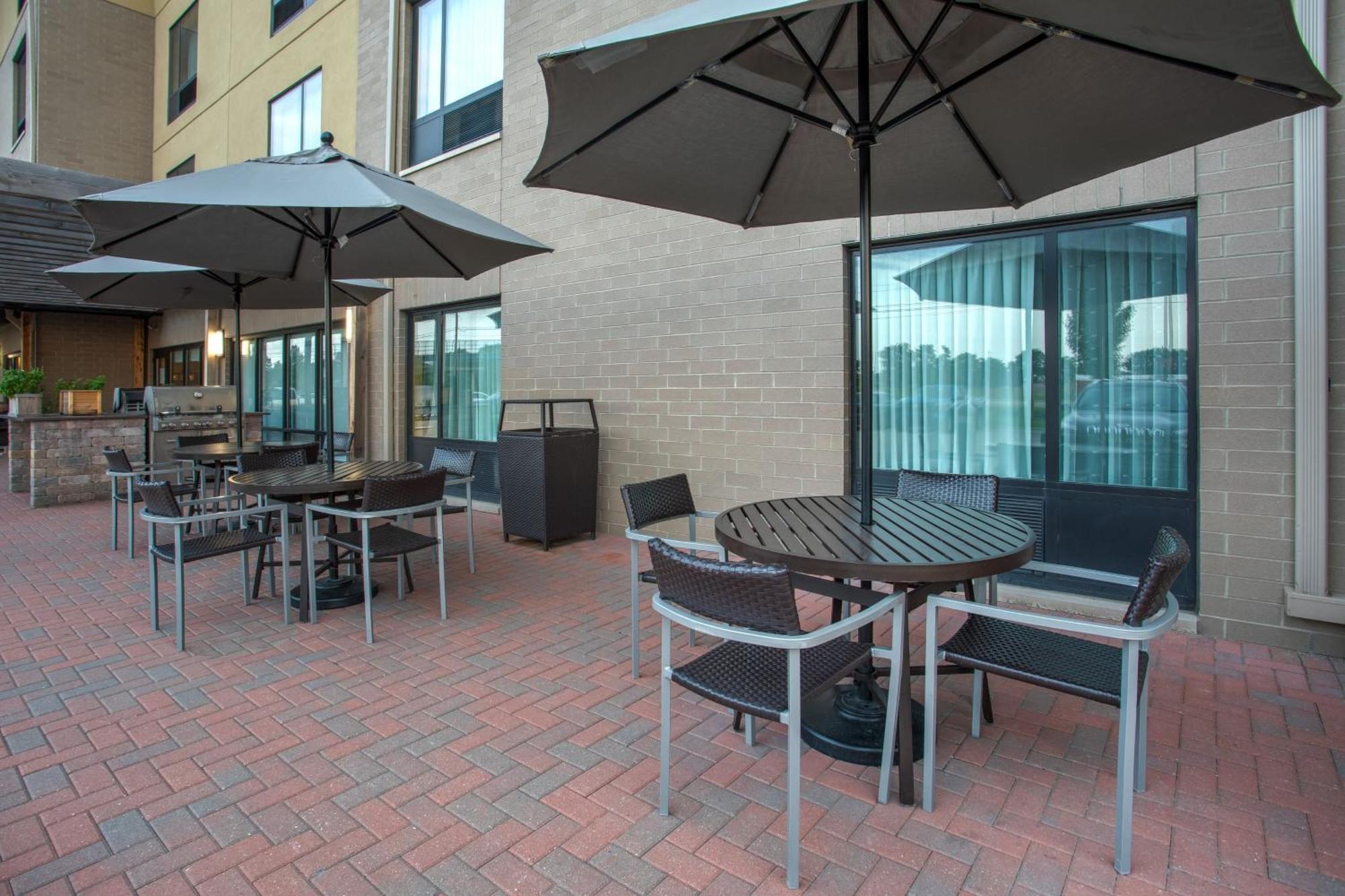 Towneplace Suites By Marriott Detroit Belleville Dış mekan fotoğraf